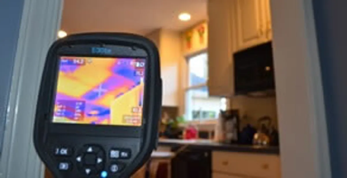 home energy audit service using thermal imaging to evaluate electrical efficiency inside a home in Pasadena, CA
